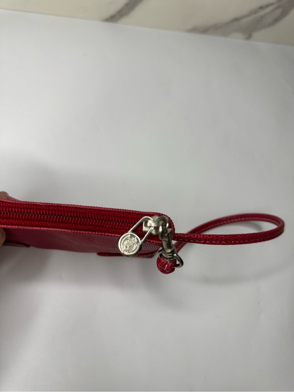 Liz Claiborne Red Textured Wristlet with Strap - Picture 3 of 6